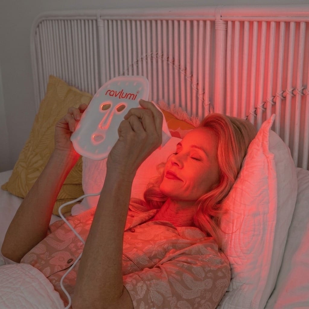 Ravlumi LED Light Therapy Mask — Multi-Wavelength Skin Renewal